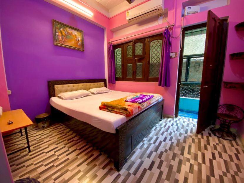 Marigold Guest House, Varanasi